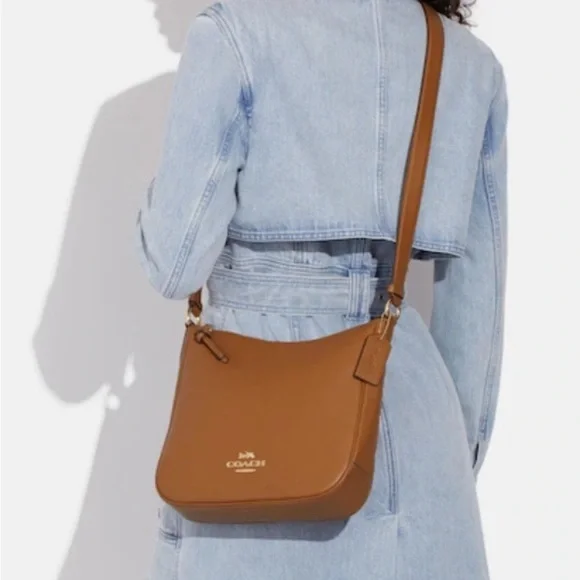 COACH Ellie File Bag in Gold/ Light Saddle NWOT - Picture 14 of 14